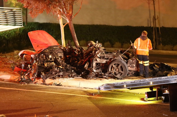 La voiture dans laquelle se trouvait Paul Walker, après le drame.