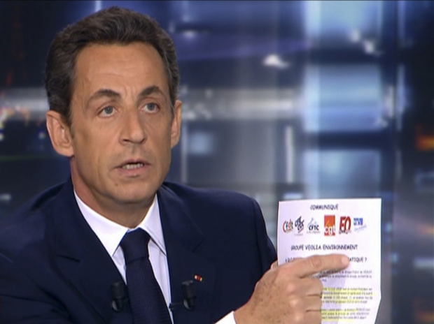 Nicolas Sarkozy TF1 document syndicats 250110 776x581-