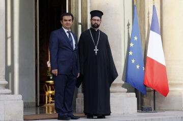 Avec Grigorios Ioannidis, vicaire général pour la métropole orthodoxe grecque en France