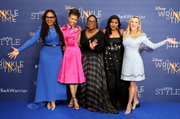 Reese Witherspoon, Storm Reid, Oprah Winfrey prennent un Raccourci dans le temps