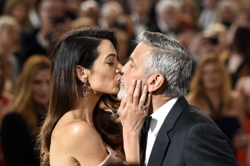 George et Amal Clooney, deux amoureux sur le tapis rouge