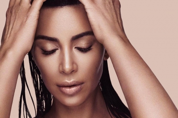 Kim Kardashian : jackpot sur le make-up